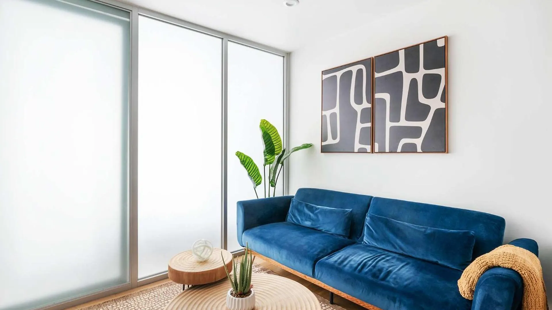 75-2D New 1Br Prime Ues W&D Balcony Elevator Apartment New York